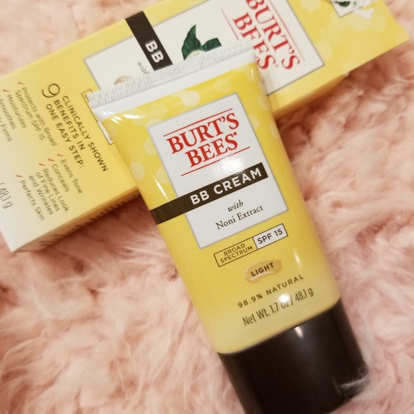 Burt's Bees Other - 💎HP💎 new Burt's Bees BB cream with Noni extract